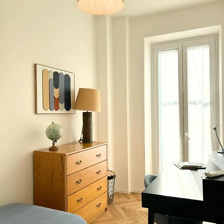 Romane - Spacious, High Floor With Terrace * רומא