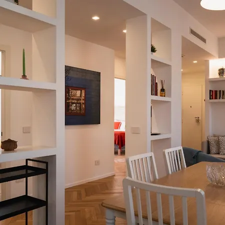 Daire Spacious With Private Terrace Near The Vatican - Romane