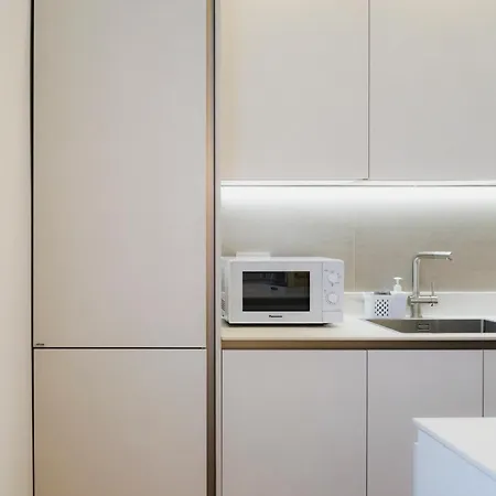 Spacious With Private Terrace Near The Vatican - Romane *